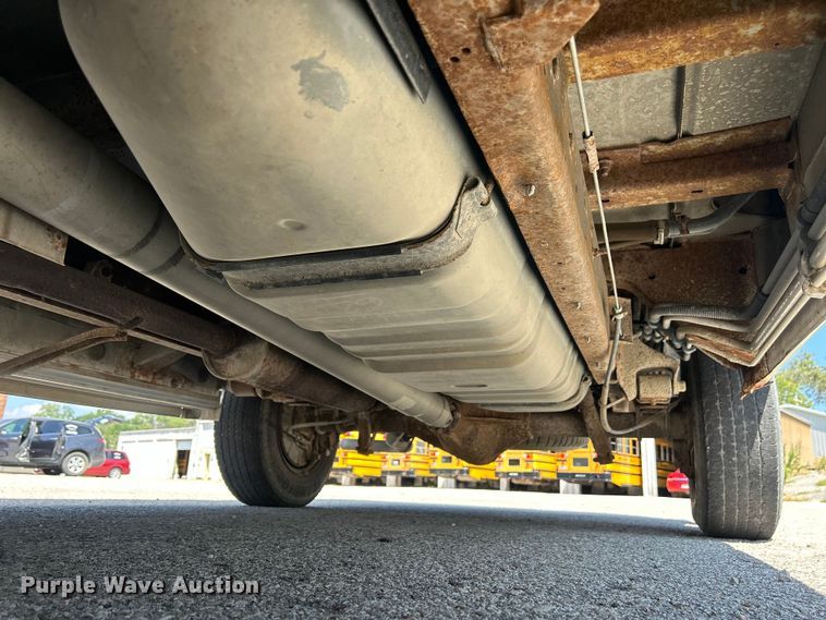 image for item NM9857 2008 Ford E150 van