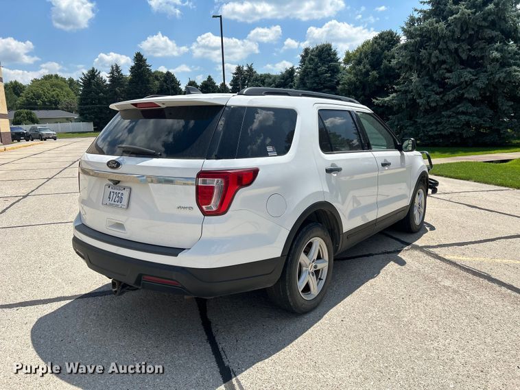 image for item NM9858 2019 Ford Explorer SUV