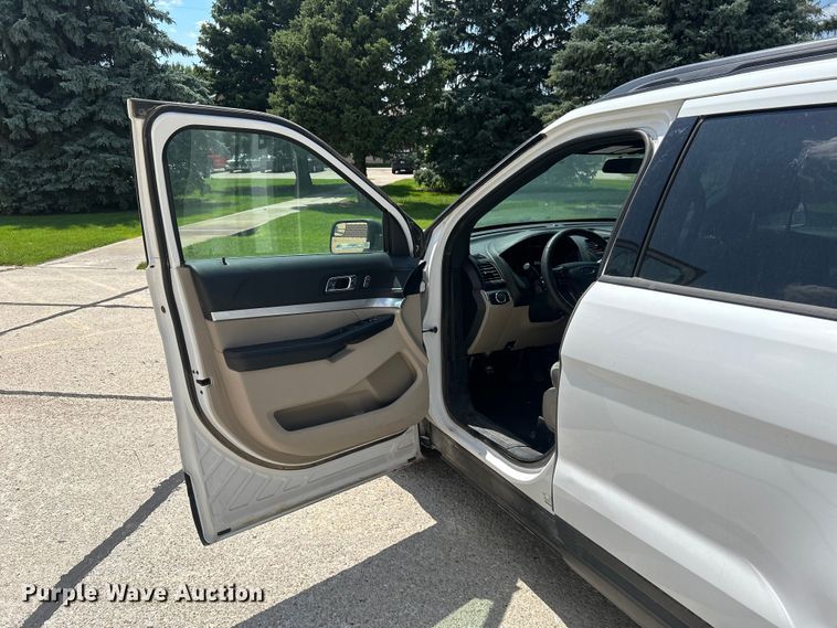 image for item NM9858 2019 Ford Explorer SUV