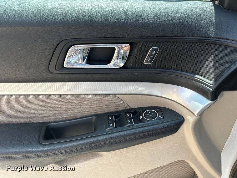 image for item NM9858 2019 Ford Explorer SUV