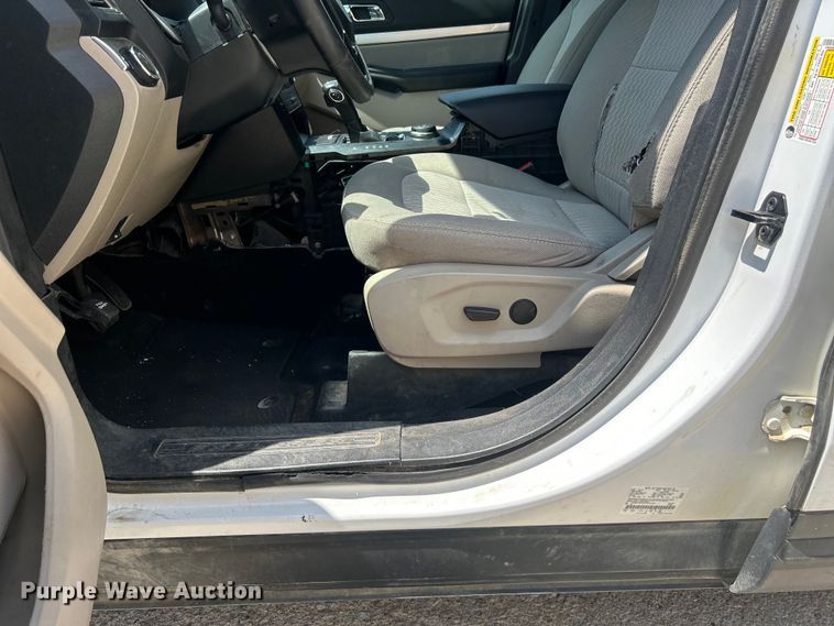 image for item NM9858 2019 Ford Explorer SUV