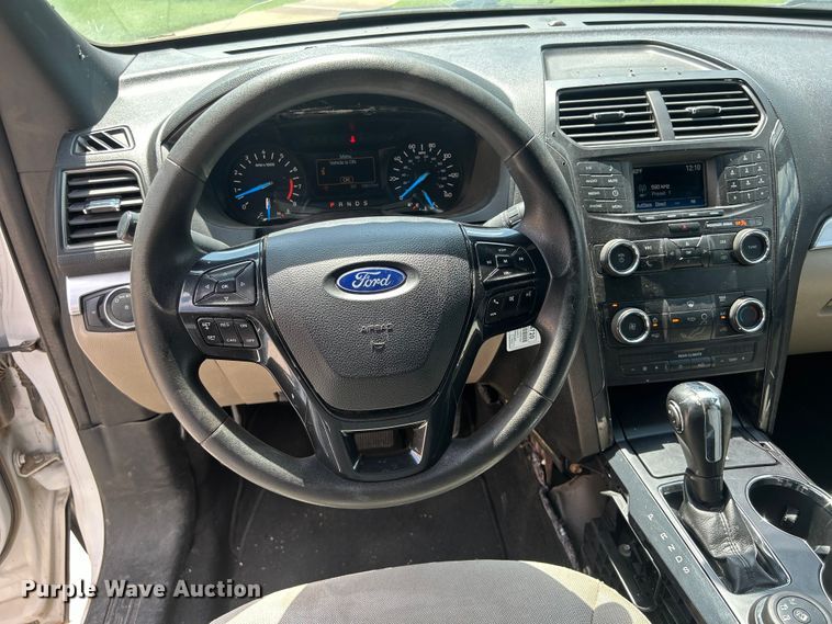image for item NM9858 2019 Ford Explorer SUV