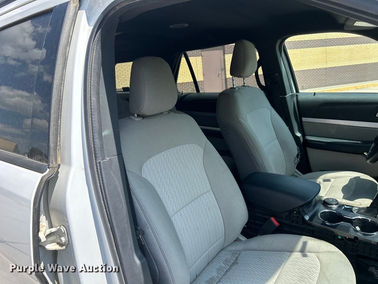 image for item NM9858 2019 Ford Explorer SUV