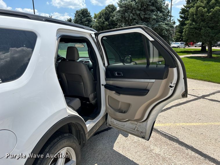 image for item NM9858 2019 Ford Explorer SUV