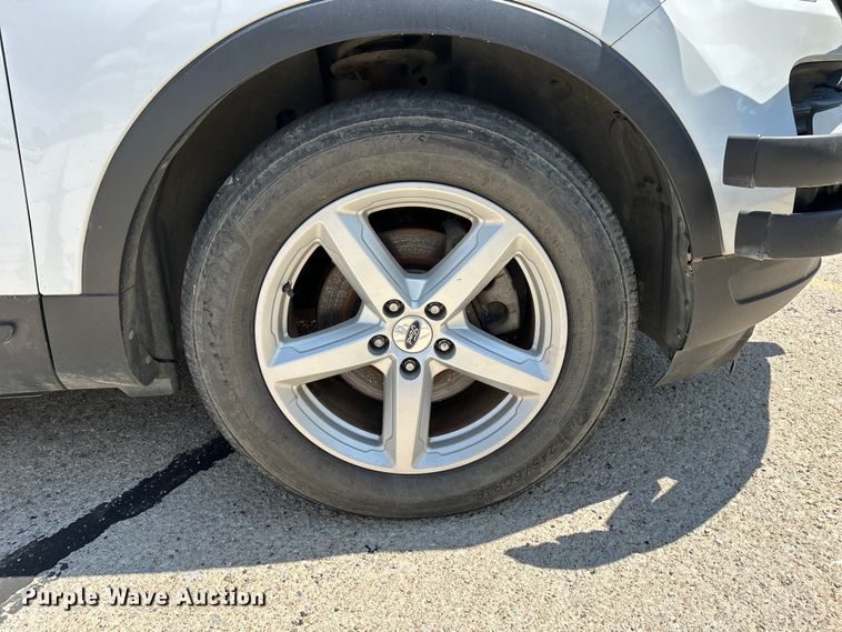 image for item NM9858 2019 Ford Explorer SUV
