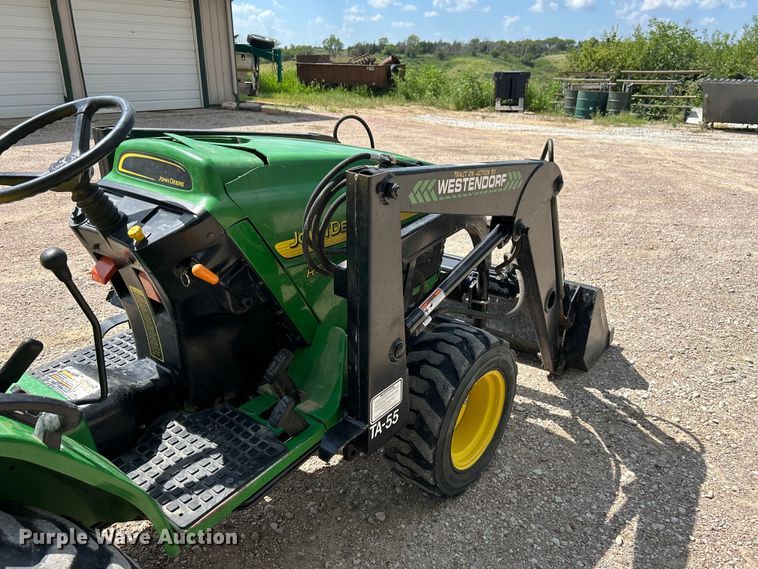 image for item NM9863 2003 John Deere 4110 MFWD tractor