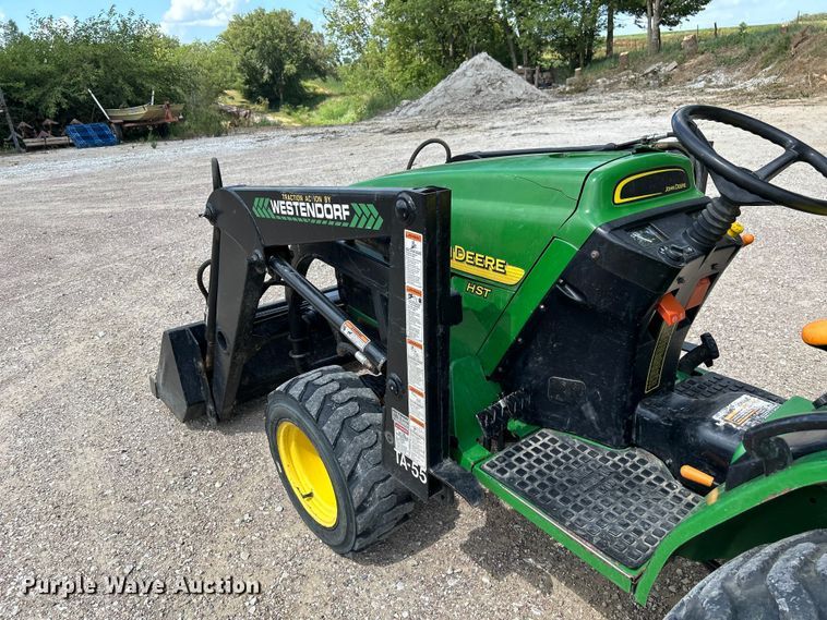 image for item NM9863 2003 John Deere 4110 MFWD tractor