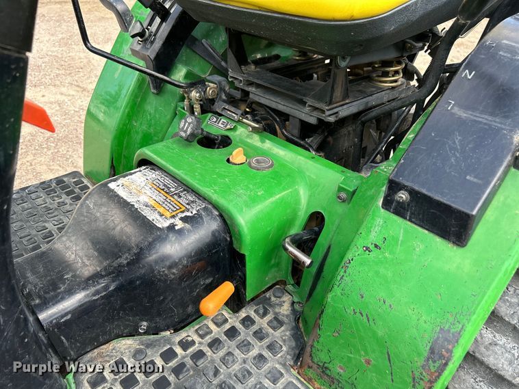 image for item NM9863 2003 John Deere 4110 MFWD tractor