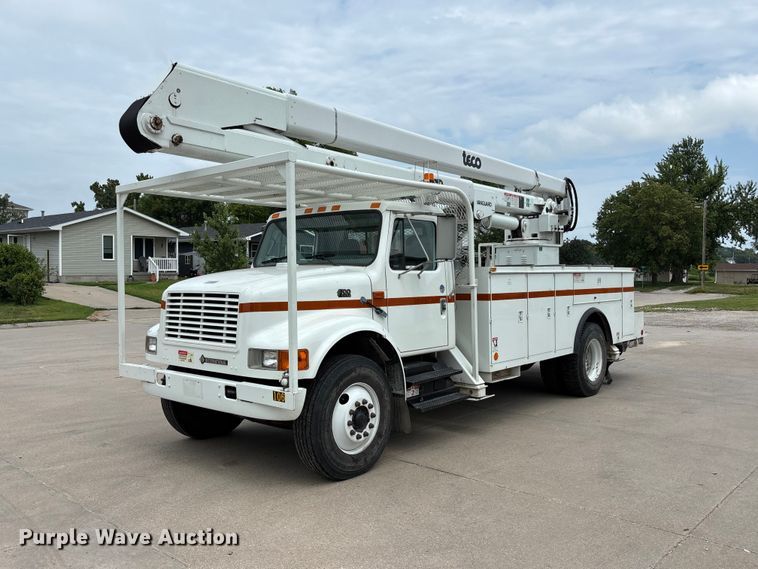 1999 International 4700 bucket truck