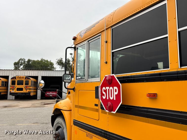 image for item NM9876 2014 Ic Bus PB105 school bus
