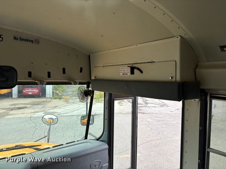 image for item NM9876 2014 Ic Bus PB105 school bus