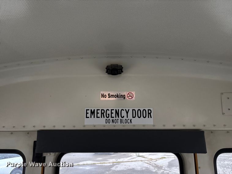 image for item NM9876 2014 Ic Bus PB105 school bus