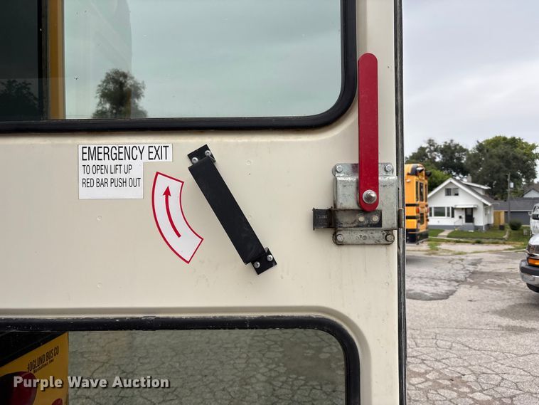 image for item NM9876 2014 Ic Bus PB105 school bus