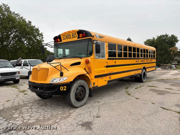 2010 IC Bus PB105 school bus