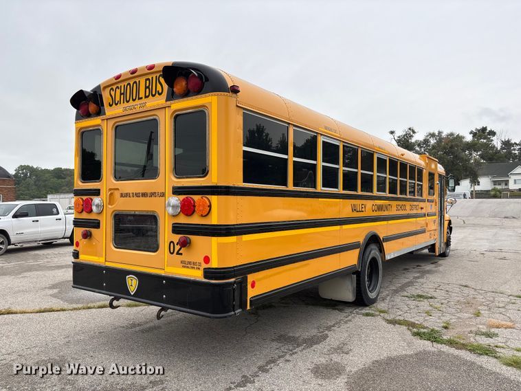 image for item NM9877 2010 Ic Bus PB105 school bus