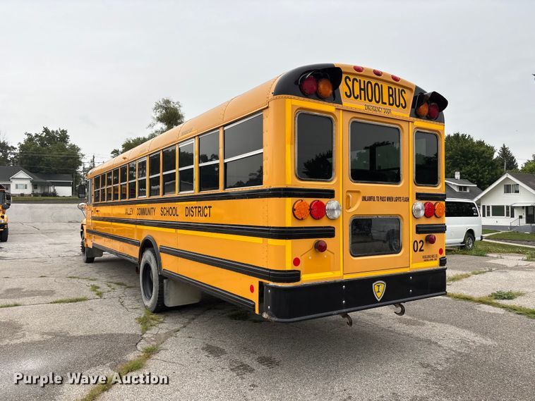 image for item NM9877 2010 Ic Bus PB105 school bus