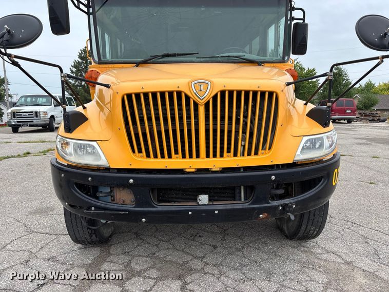 image for item NM9877 2010 Ic Bus PB105 school bus