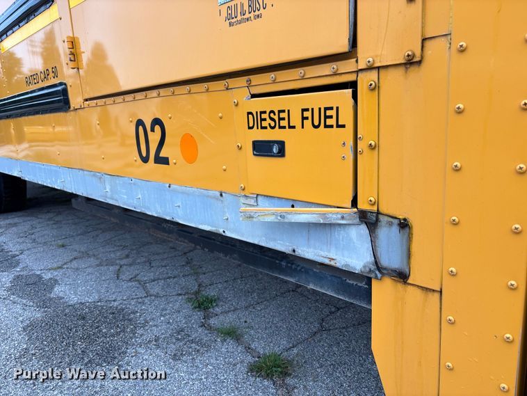 image for item NM9877 2010 Ic Bus PB105 school bus