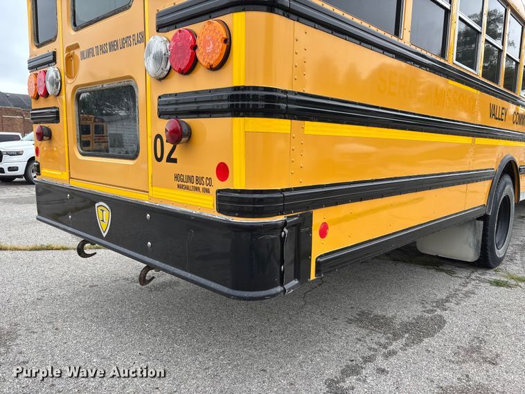 image for item NM9877 2010 Ic Bus PB105 school bus