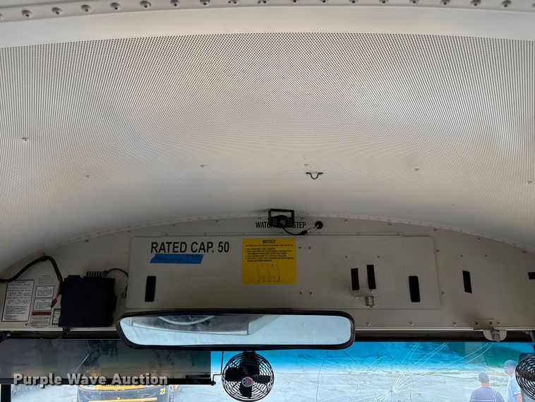 image for item NM9877 2010 Ic Bus PB105 school bus