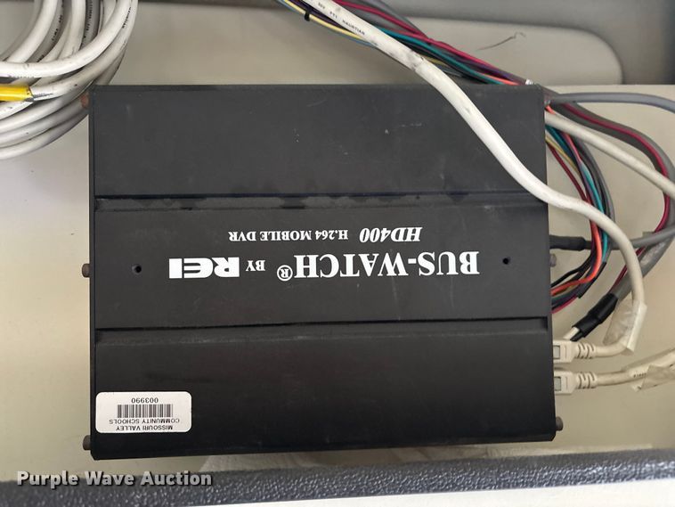 image for item NM9877 2010 Ic Bus PB105 school bus