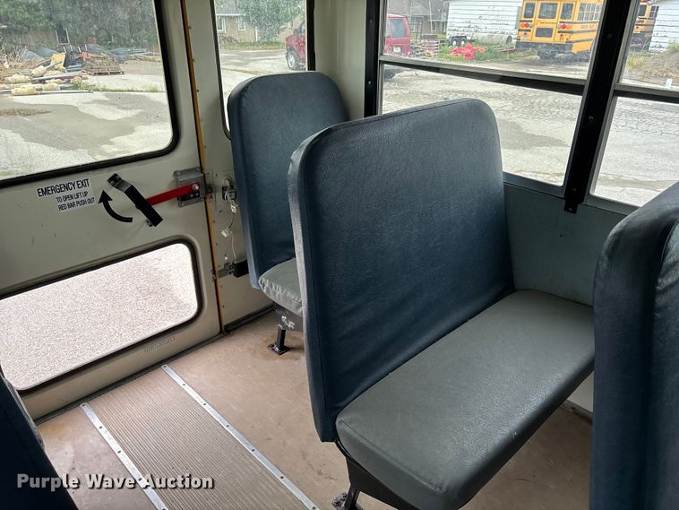 image for item NM9877 2010 Ic Bus PB105 school bus