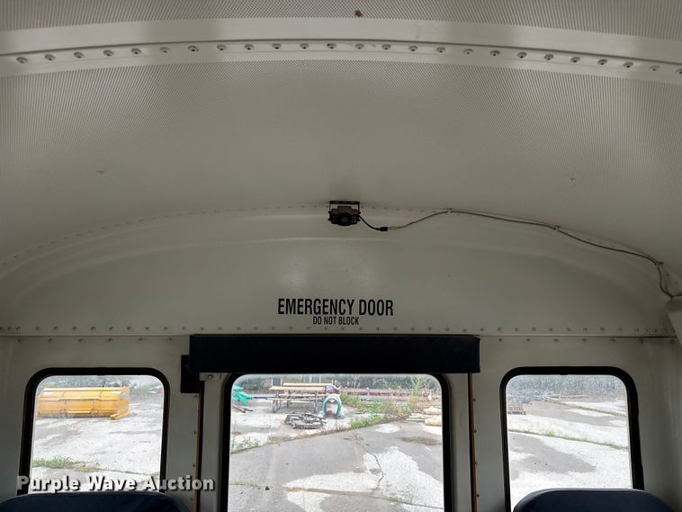 image for item NM9877 2010 Ic Bus PB105 school bus