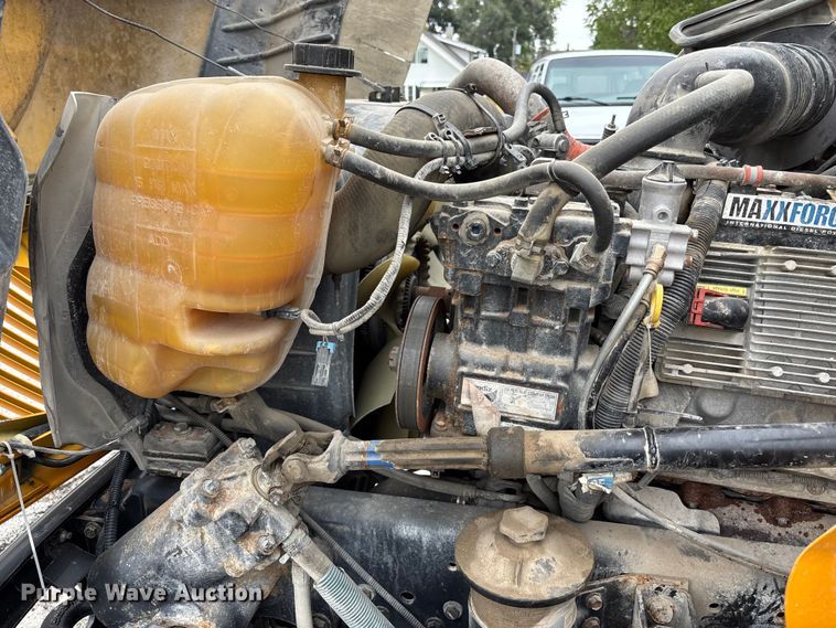 image for item NM9877 2010 Ic Bus PB105 school bus