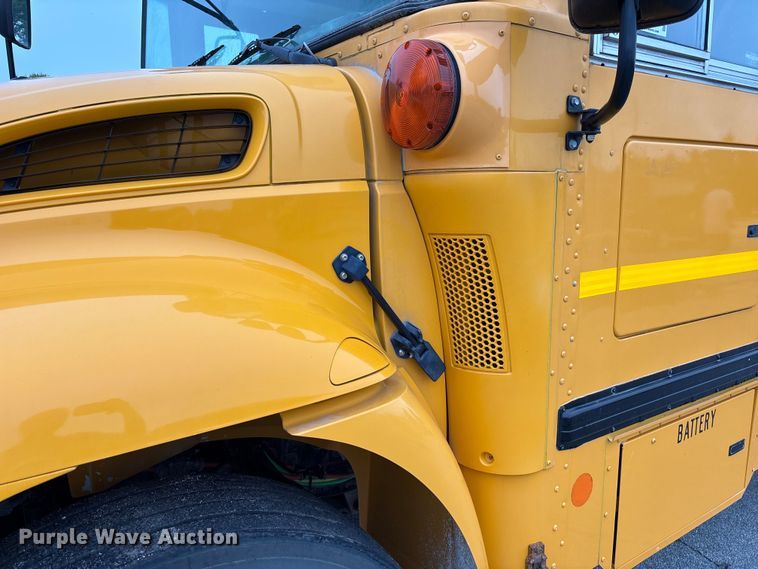 image for item NM9878 2014 Ic Bus PB105 school bus