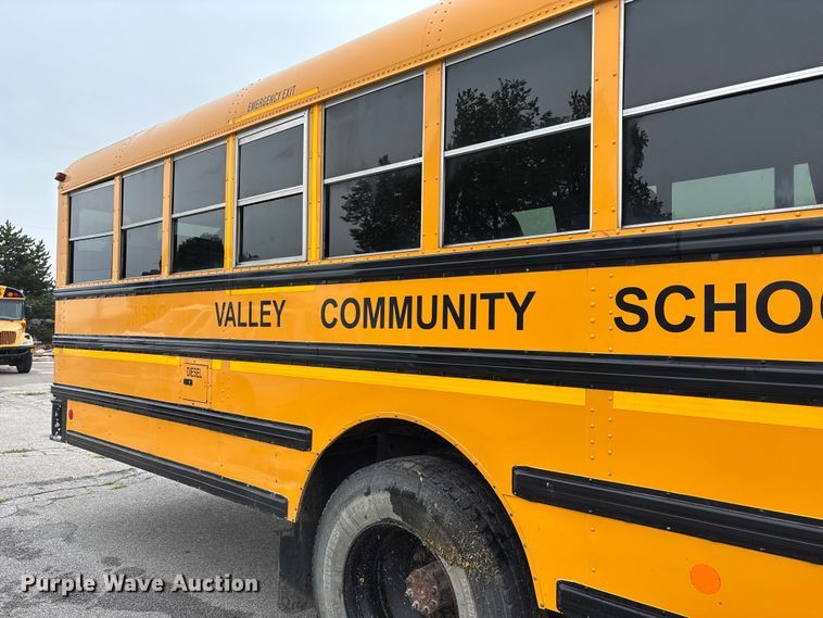 image for item NM9878 2014 Ic Bus PB105 school bus
