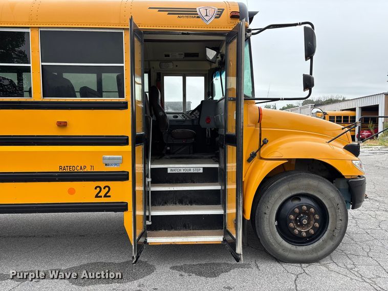 image for item NM9878 2014 Ic Bus PB105 school bus