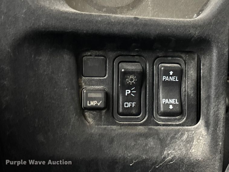 image for item NM9878 2014 Ic Bus PB105 school bus
