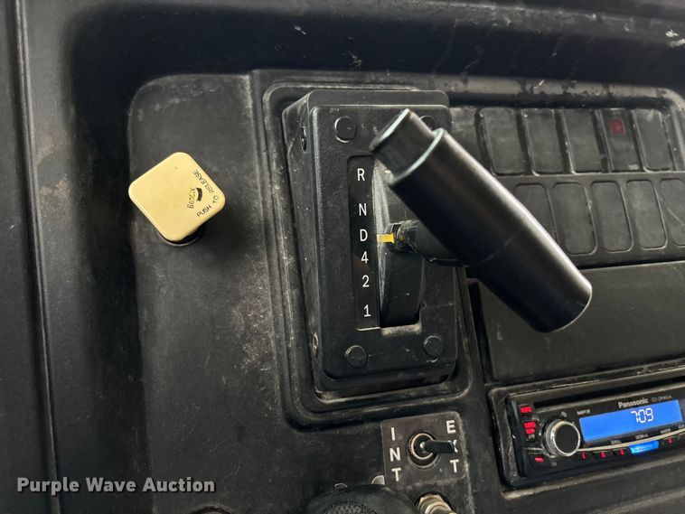 image for item NM9878 2014 Ic Bus PB105 school bus