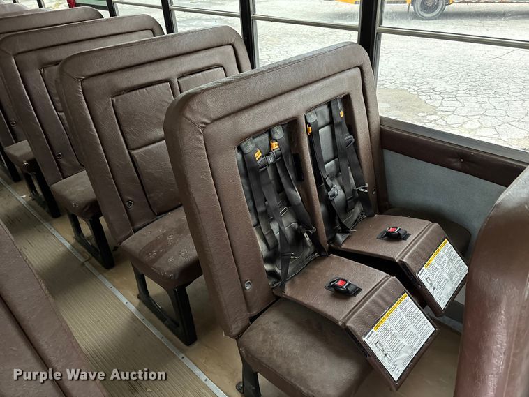 image for item NM9878 2014 Ic Bus PB105 school bus