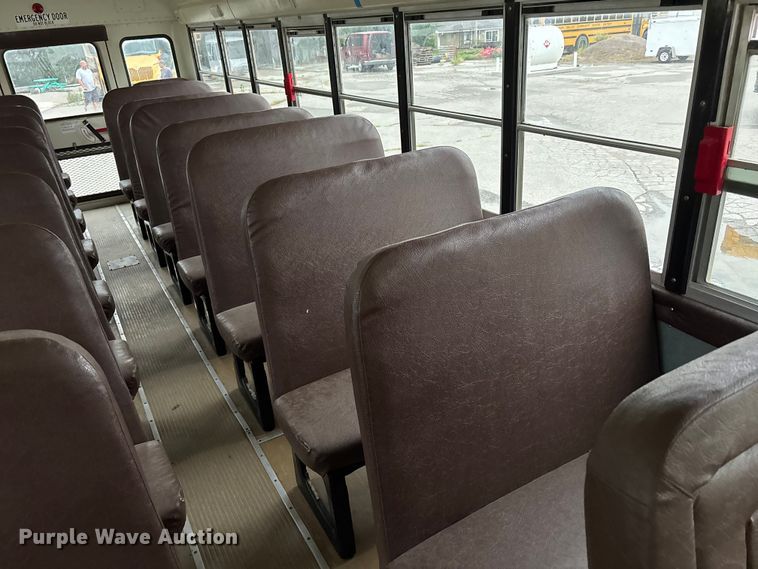 image for item NM9878 2014 Ic Bus PB105 school bus