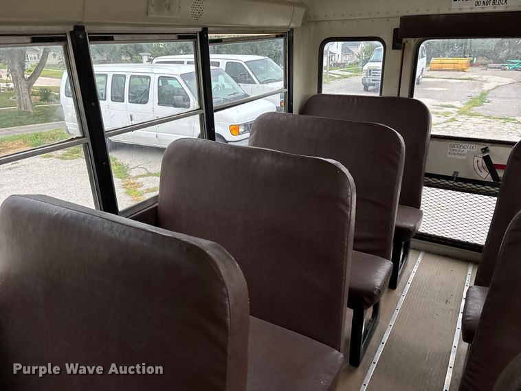 image for item NM9878 2014 Ic Bus PB105 school bus