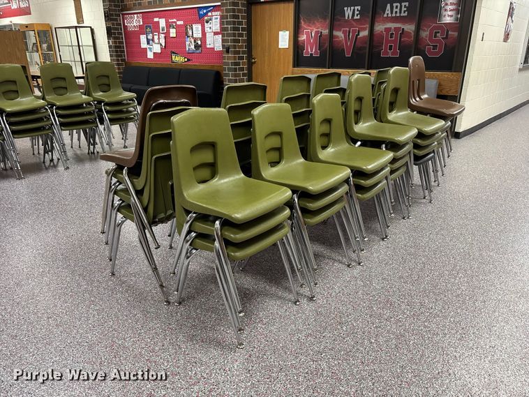 image for item NM9885 (46) chairs