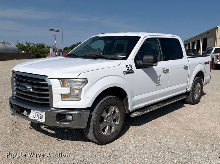 2016 Ford F-150 Crew Cab pickup truck