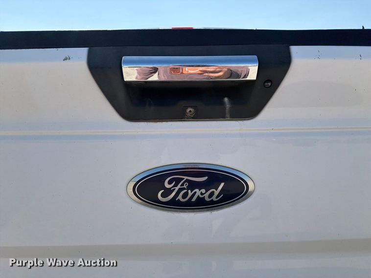 image for item OE9651 2016 Ford F-150 Crew Cab pickup truck