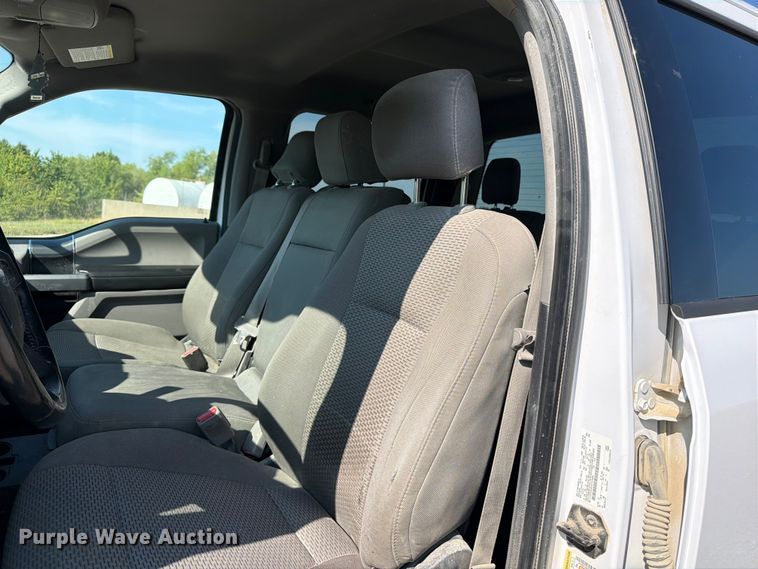 image for item OE9651 2016 Ford F-150 Crew Cab pickup truck