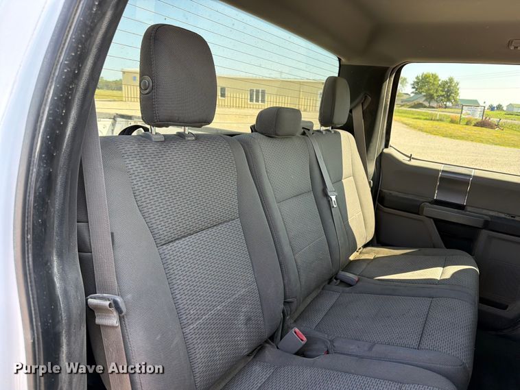 image for item OE9651 2016 Ford F-150 Crew Cab pickup truck