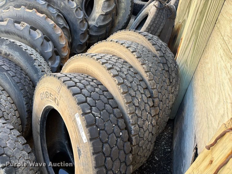 image for item OE9653 Truck tires