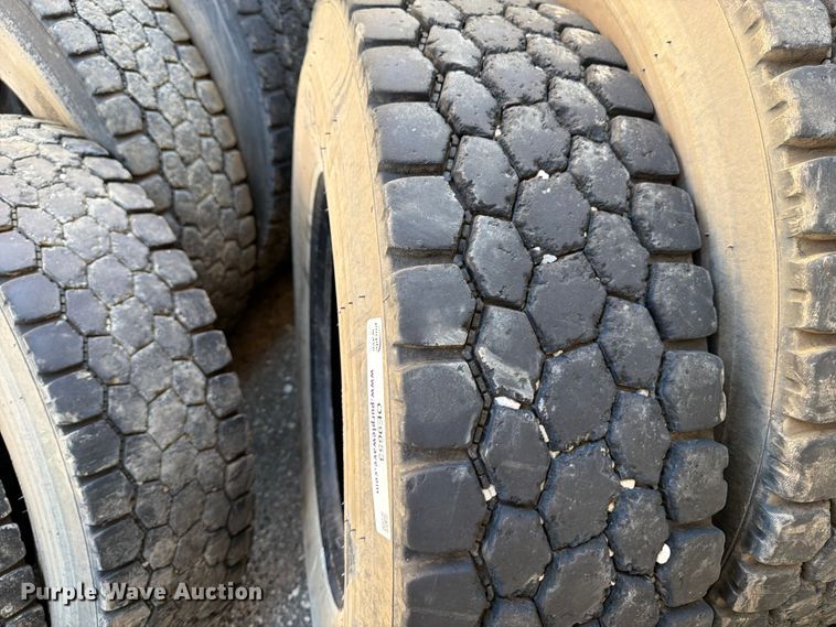 image for item OE9653 Truck tires