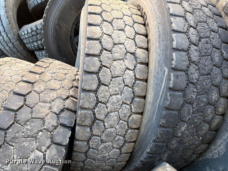 image for item OE9653 Truck tires