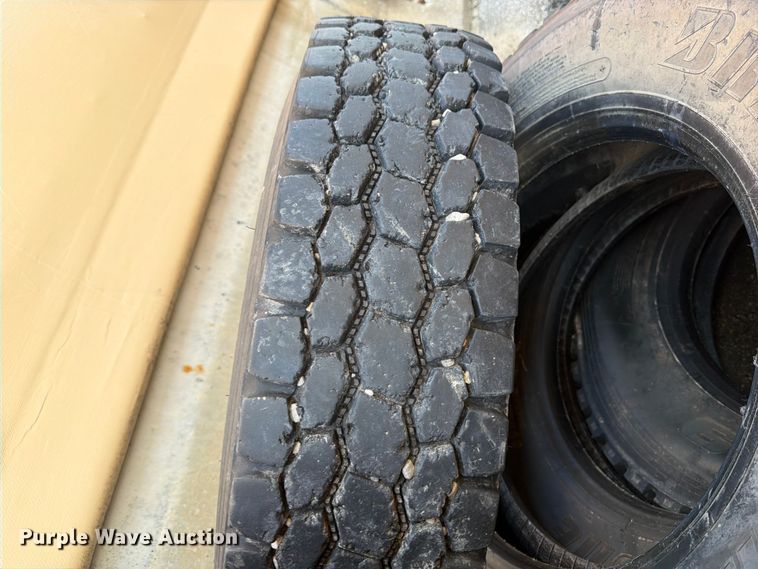 image for item OE9653 Truck tires
