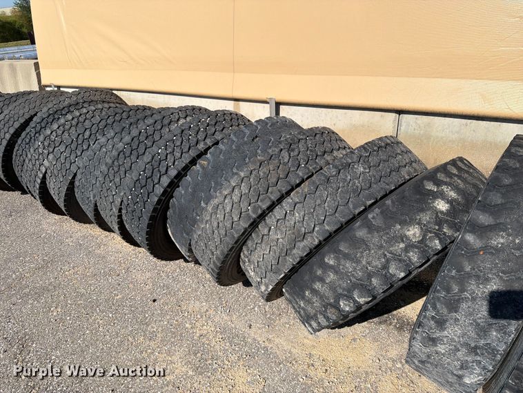 image for item OE9653 Truck tires