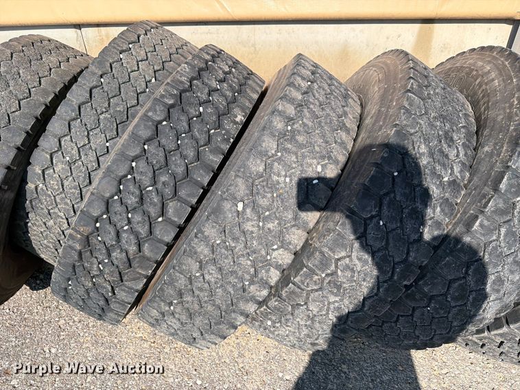 image for item OE9653 Truck tires