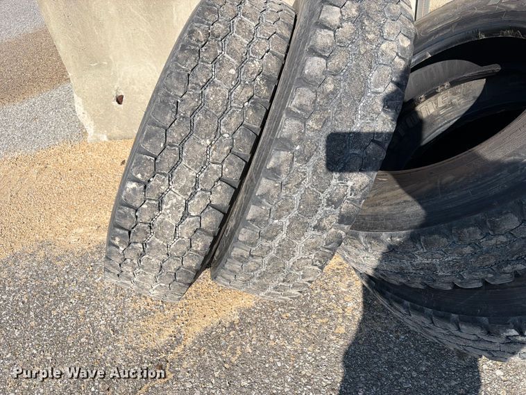 image for item OE9653 Truck tires