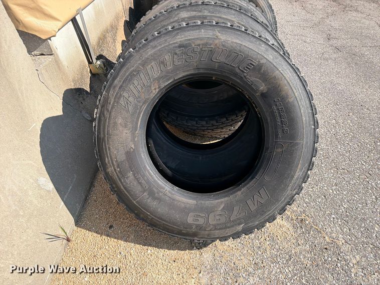 image for item OE9653 Truck tires