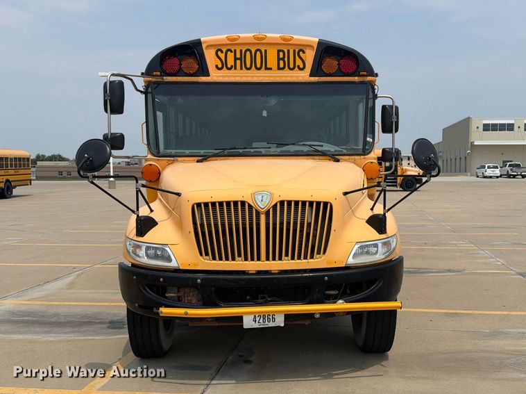 image for item OE9665 2013 Ic Bus PB105 school bus
